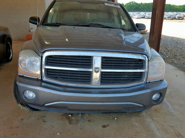 1D4HD48N05F615931 - 2005 DODGE DURANGO SL GRAY photo 7