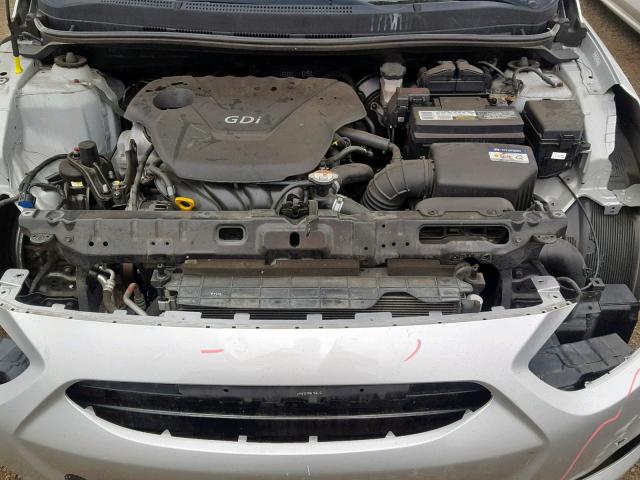 KMHCT4AEXGU998517 - 2016 HYUNDAI ACCENT SE SILVER photo 7