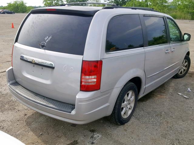 2A8HR54119R515786 - 2009 CHRYSLER TOWN & COU SILVER photo 4