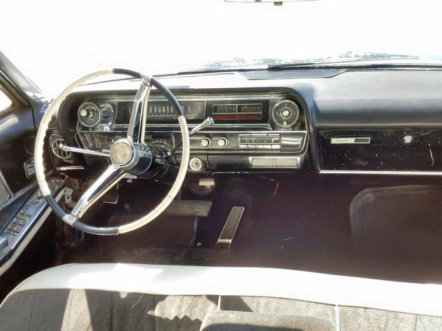 64B055321 - 1964 CADILLAC 4D WHITE photo 9