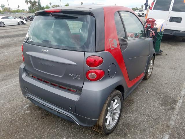 WMEEJ9AAXGK842956 - 2016 SMART FORTWO  photo 4