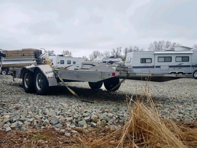 56VBU2029DM601476 - 2013 TRAIL KING TRAILER GRAY photo 3