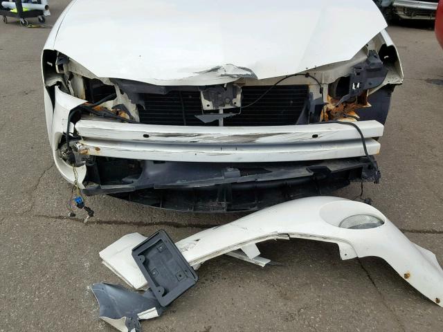 2G2WR524341157825 - 2004 PONTIAC GRAND PRIX WHITE photo 9