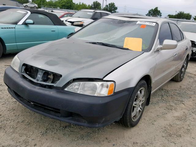 19UUA5647XA016272 - 1999 ACURA 3.2TL SILVER photo 2