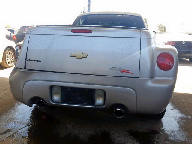 1GCES14H15B116261 - 2005 CHEVROLET SSR 银色 照片 6