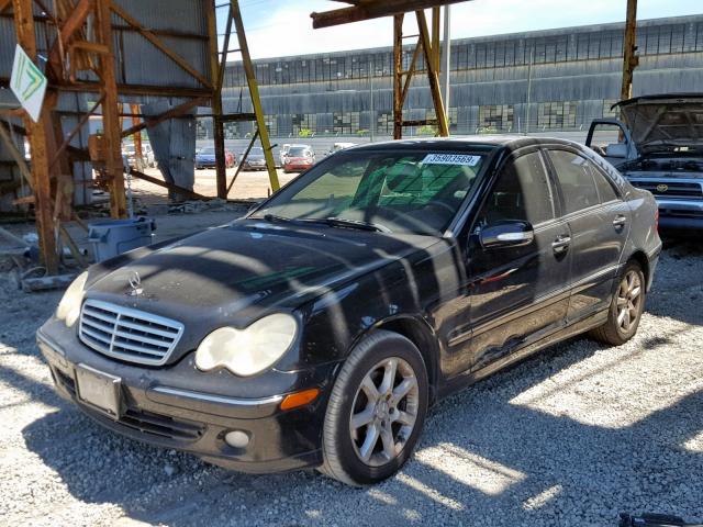 WDBRF54HX7A917274 - 2007 MERCEDES-BENZ C 280 BLACK photo 2