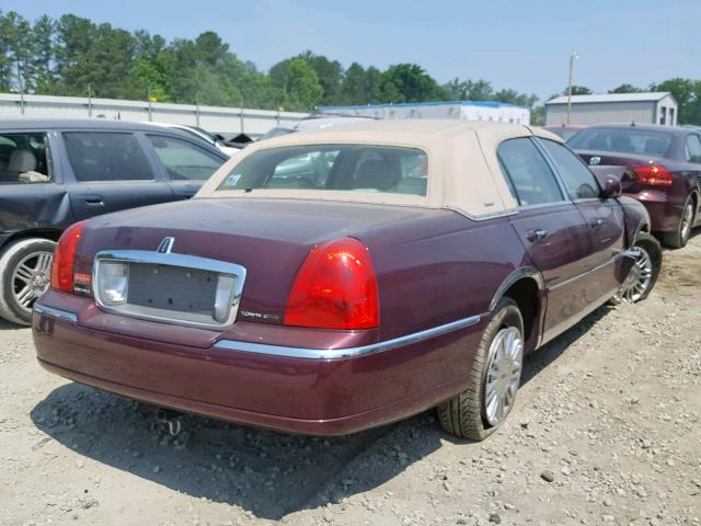 1LNHM83W86Y601300 - 2006 LINCOLN TOWN CAR D MAROON photo 4