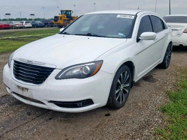 1C3CCBBB8EN178316 - 2014 CHRYSLER 200 TOURIN WHITE photo 2