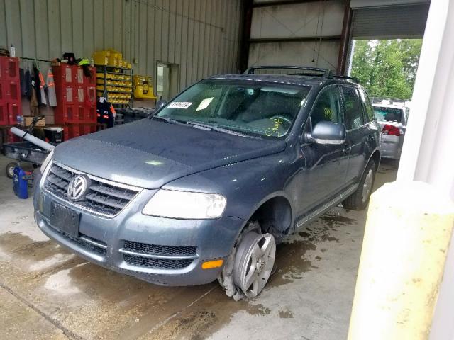 WVGZG77L76D008377 - 2006 VOLKSWAGEN TOUAREG 3. GRAY photo 2