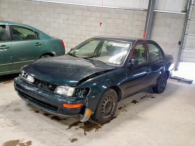 2T1BB02E0TC165861 - 1996 TOYOTA COROLLA DX GREEN photo 2