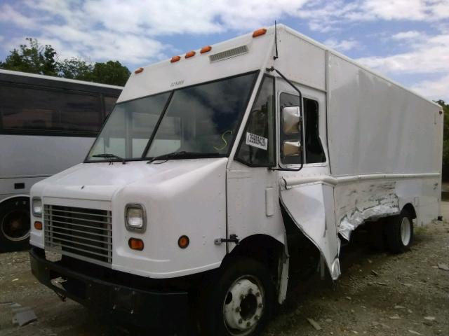 4UZAANDU88CAC5941 - 2008 FREIGHTLINER CHASSIS M WHITE photo 2