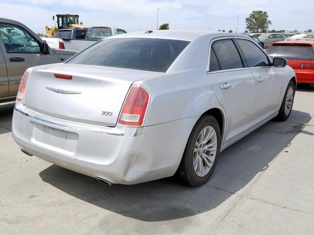 2C3CCACG9CH198178 - 2012 CHRYSLER 300 LIMITE SILVER photo 4