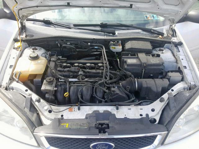 1FAFP37N06W197336 - 2006 FORD FOCUS ZX5 WHITE photo 7