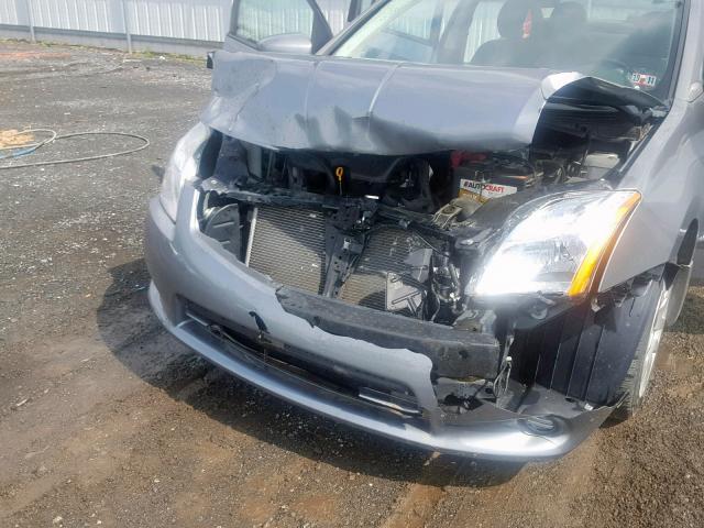 3N1AB6AP8AL728959 - 2010 NISSAN SENTRA 2.0 SILVER photo 9