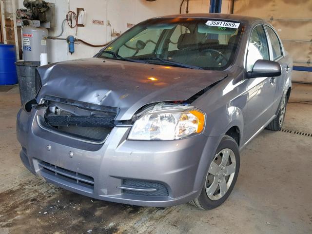 KL1TD5DE2AB127608 - 2010 CHEVROLET AVEO LS GRAY photo 2