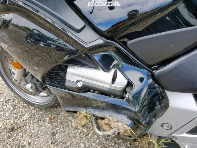 JH2SC510XAK800345 - 2010 HONDA ST1300 BLACK photo 7