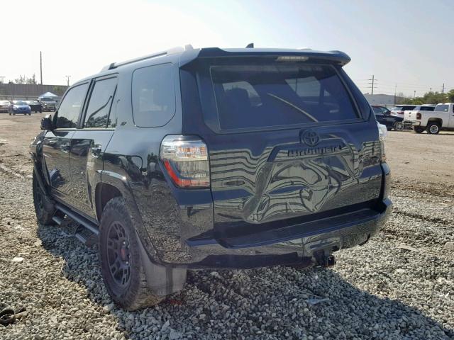 JTEBU5JR7J5507324 - 2018 TOYOTA 4RUNNER SR BLACK photo 3