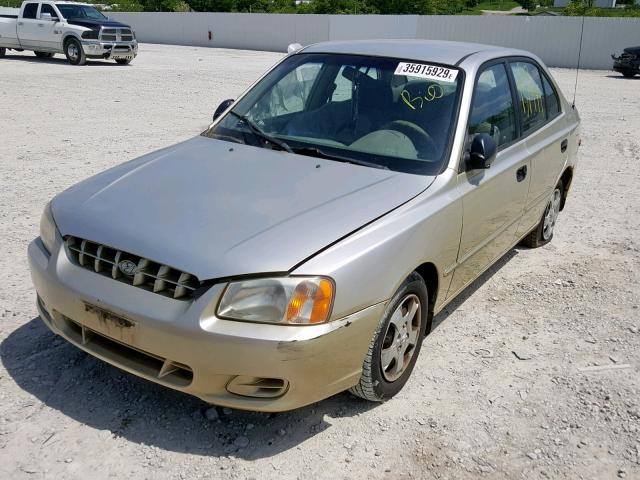 KMHCG45C22U333908 - 2002 HYUNDAI ACCENT GL GOLD photo 2