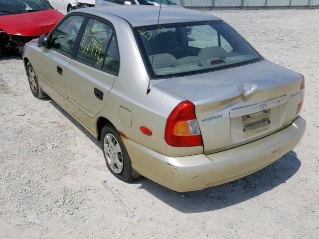 KMHCG45C22U333908 - 2002 HYUNDAI ACCENT GL GOLD photo 3