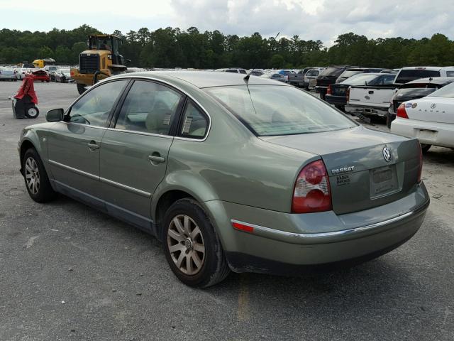 WVWPD63B22P045650 - 2002 VOLKSWAGEN PASSAT GLS GREEN photo 3