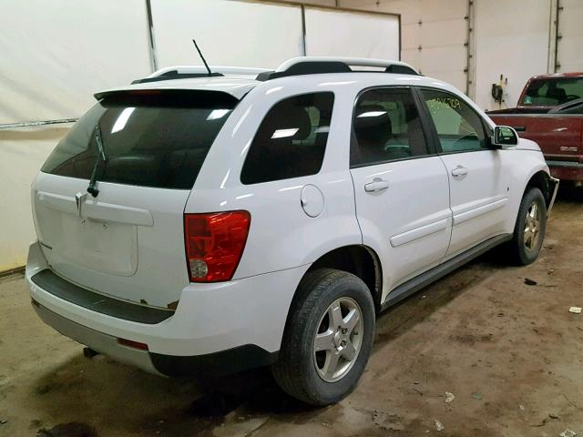 2CKDL33F596200119 - 2009 PONTIAC TORRENT WHITE photo 4