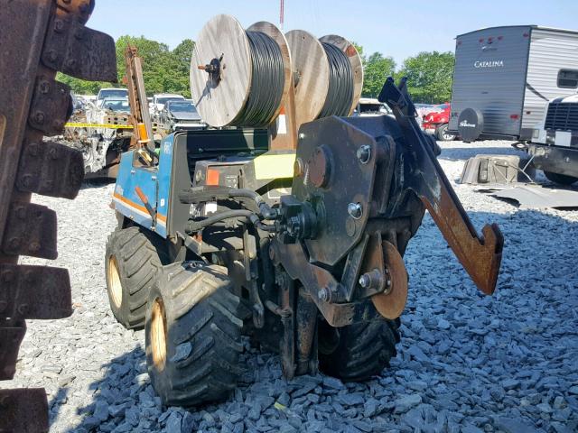 4S0295 - 1999 DITCH WITCH 410SX BLUE photo 3