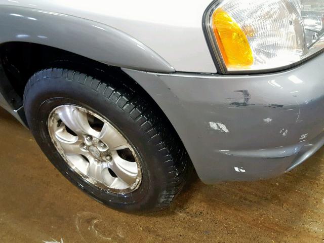 4F2CU09112KM64211 - 2002 MAZDA TRIBUTE LX SILVER photo 9