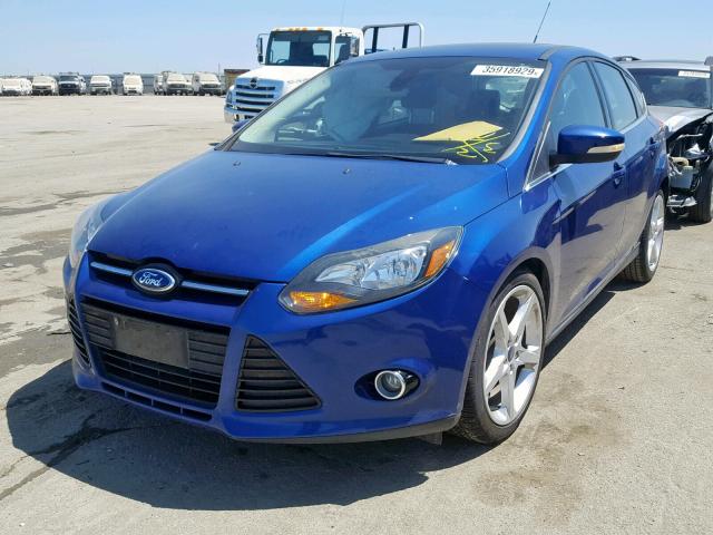 1FAHP3N22CL356484 - 2012 FORD FOCUS TITA BLUE photo 2