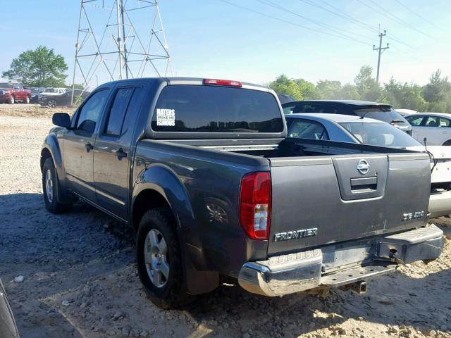 1N6AD07W28C409725 - 2008 NISSAN FRONTIER C GRAY photo 3