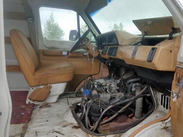 2B7HB23Y2JK133787 - 1988 DODGE RAM VAN B2 WHITE photo 5