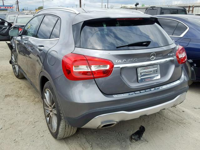 WDCTG4GB7JJ410310 - 2018 MERCEDES-BENZ GLA 250 4M GRAY photo 3