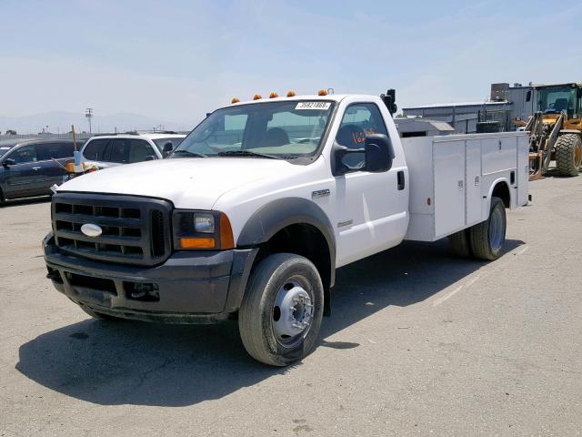 1FDAF56P86EB42334 - 2006 FORD F550 SUPER WHITE photo 2