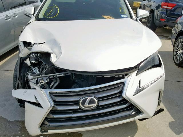 JTJYARBZ8H2060136 - 2017 LEXUS NX 200T WHITE photo 7