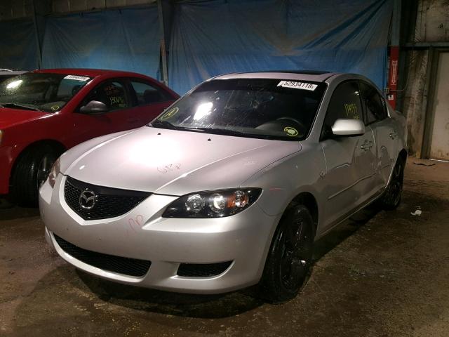 JM1BK12F761402739 - 2006 MAZDA 3 I SILVER photo 2