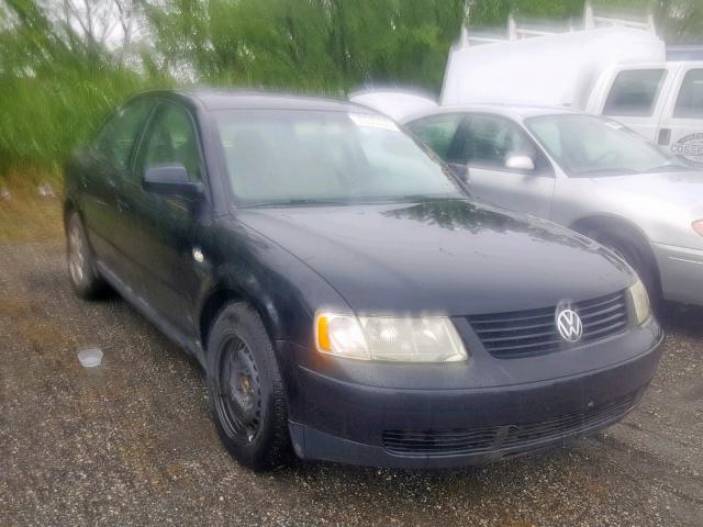 WVWMA23B9YE372975 - 2000 VOLKSWAGEN PASSAT GLS BLACK photo 1