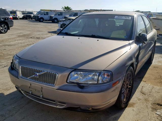 YV1TS90D111175586 - 2001 VOLVO S80 T6 TAN photo 2