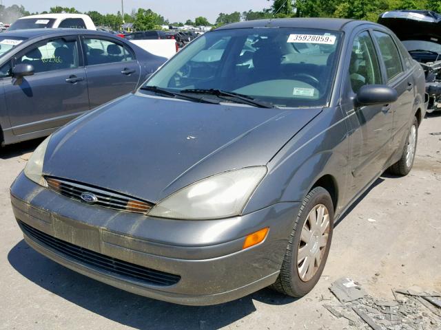 1FAFP34334W136739 - 2004 FORD FOCUS SE C GRAY photo 2