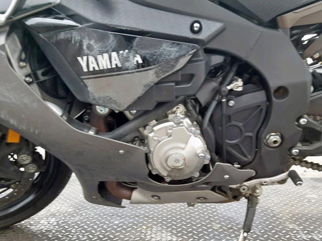 JYARN42Y9GA000095 - 2016 YAMAHA YZFR1S C GRAY photo 9