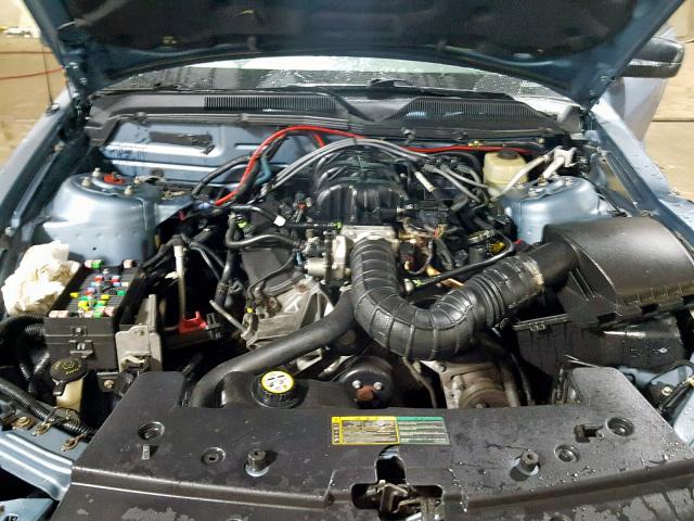 1ZVFT80N265260338 - 2006 FORD MUSTANG BLUE photo 7