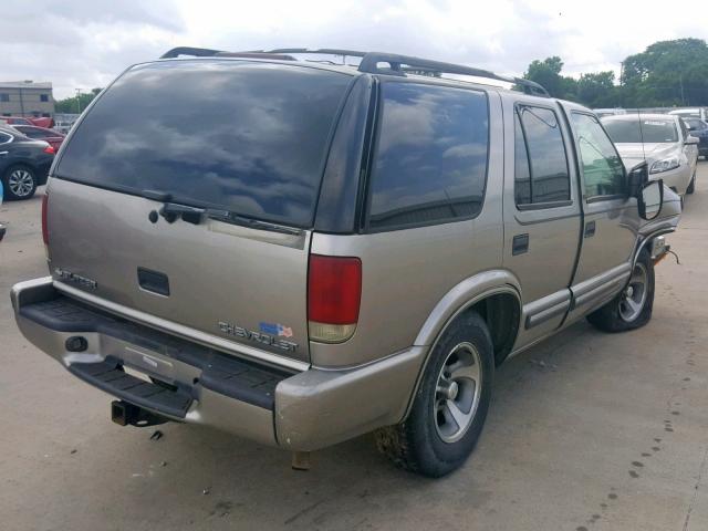 1GNCS13WXY2243402 - 2000 CHEVROLET BLAZER BROWN photo 4