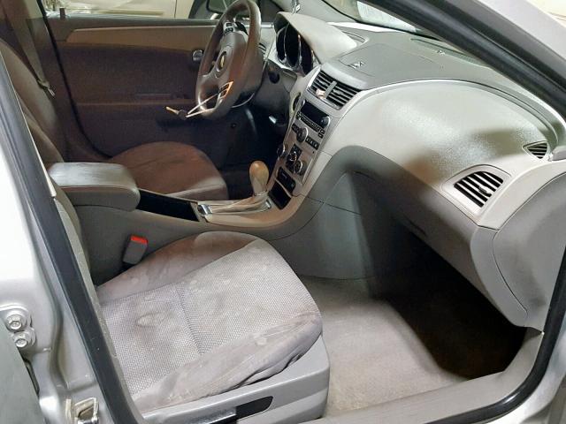 1G1ZC5EB0AF111967 - 2010 CHEVROLET MALIBU 1LT SILVER photo 5