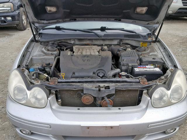 KMHWF25H53A845343 - 2003 HYUNDAI SONATA GL SILVER photo 7