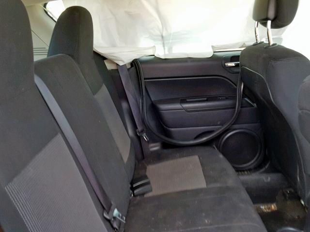 1C4NJDBB0ED774077 - 2014 JEEP COMPASS SP შავი ფოტო 6