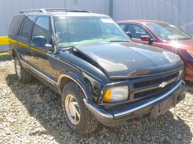 1GNDT13WXVK215774 - 1997 CHEVROLET BLAZER BLACK photo 1