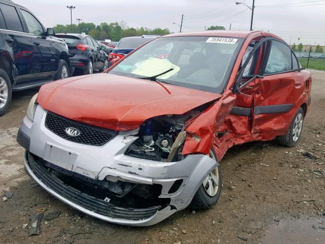 KNADE123966108605 - 2006 KIA RIO RED photo 2