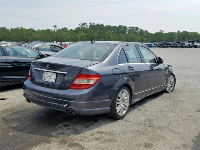 WDDGF54X28R017638 - 2008 MERCEDES-BENZ C 300 GRAY photo 4