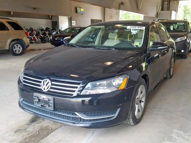 1VWBP7A32CC034060 - 2012 VOLKSWAGEN PASSAT SE BLACK photo 2