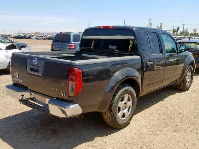 1N6AD07U87C463009 - 2007 NISSAN FRONTIER C BLACK photo 4