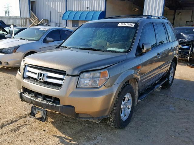 5FNYF28288B018598 - 2008 HONDA PILOT VP GOLD photo 2