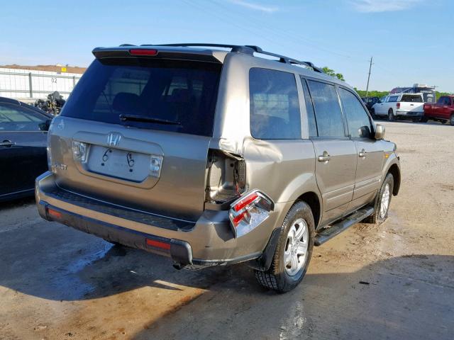 5FNYF28288B018598 - 2008 HONDA PILOT VP GOLD photo 4